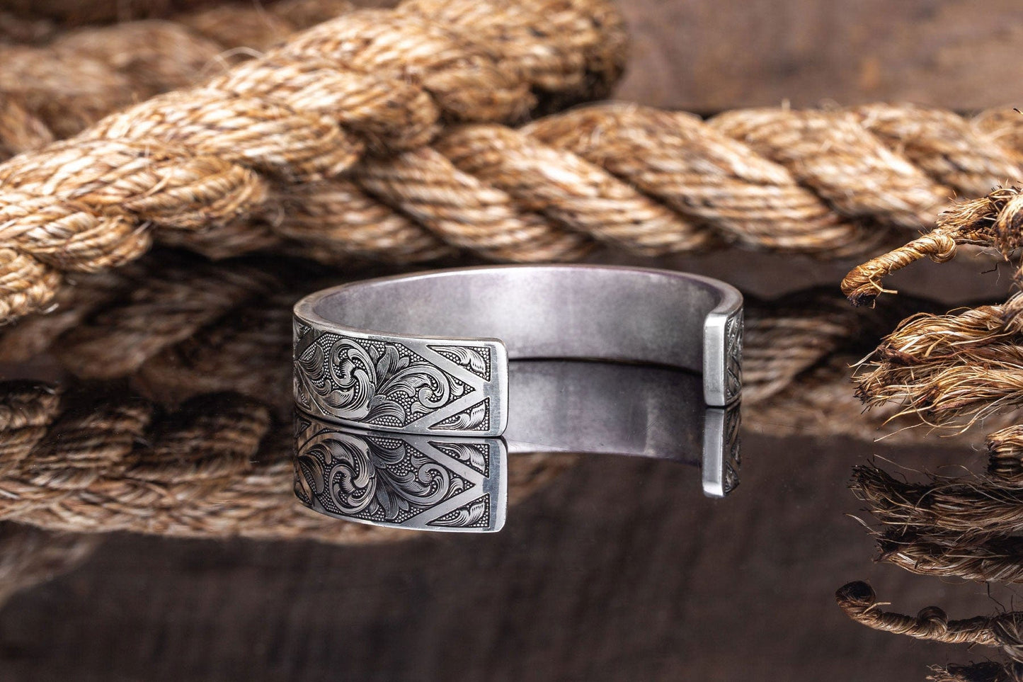 Alberta Engraved Bracelet
