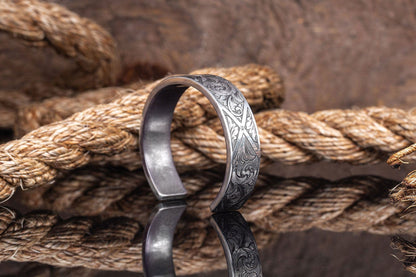 Alberta Engraved Bracelet