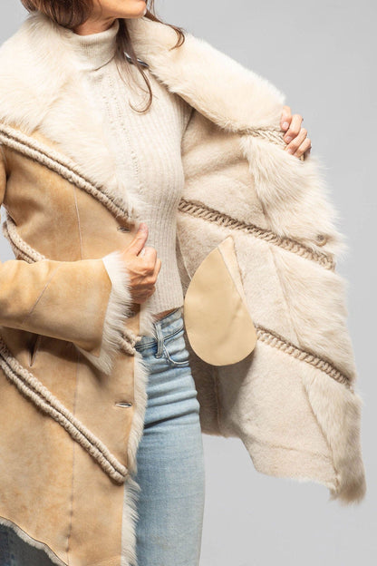 Amaya Shearling In Vintage Palomino
