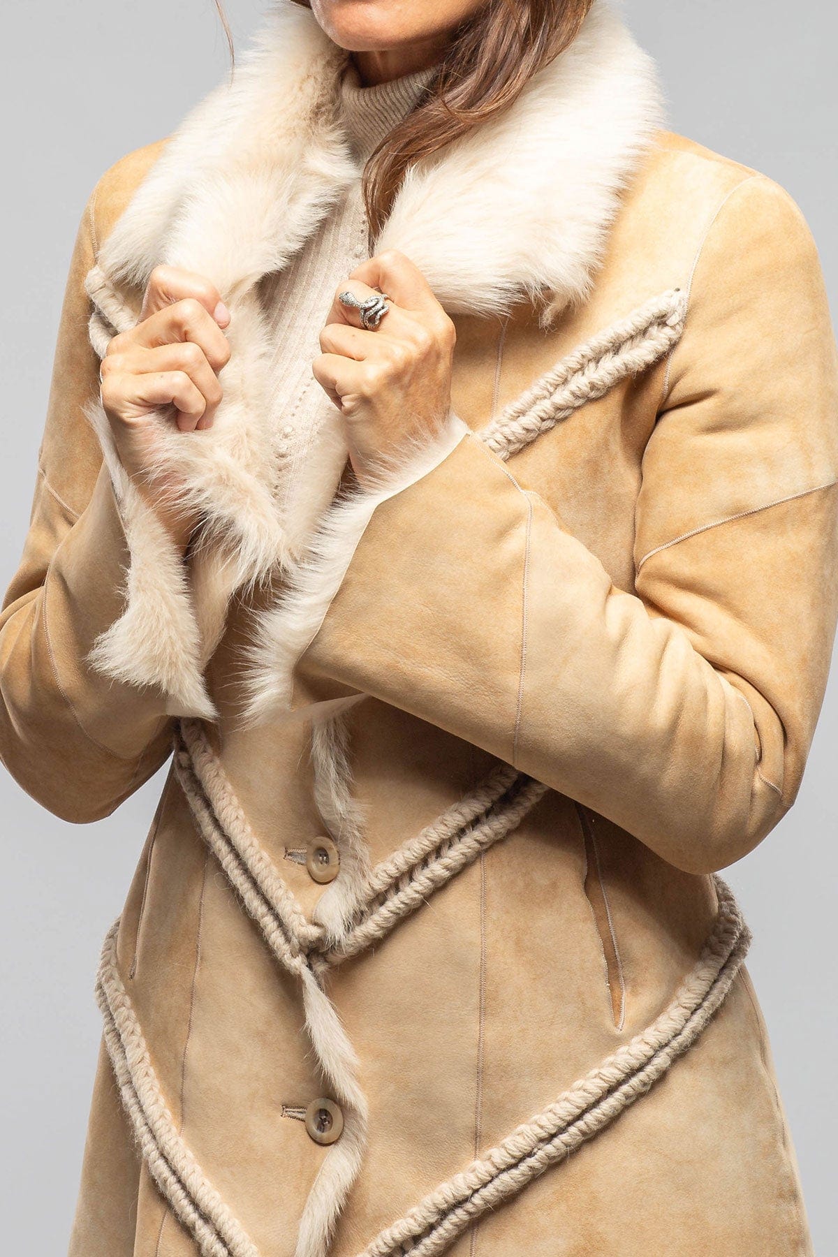 Amaya Shearling In Vintage Palomino