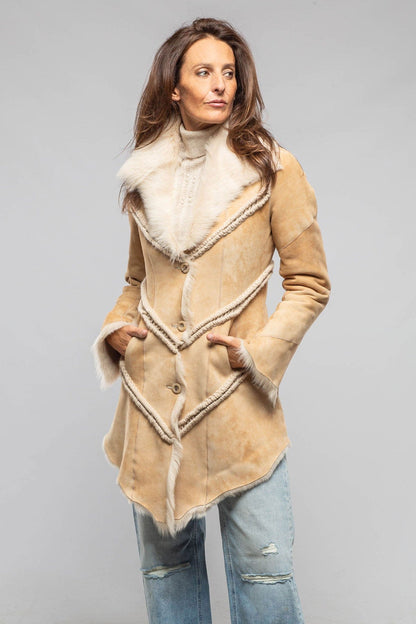 Amaya Shearling In Vintage Palomino